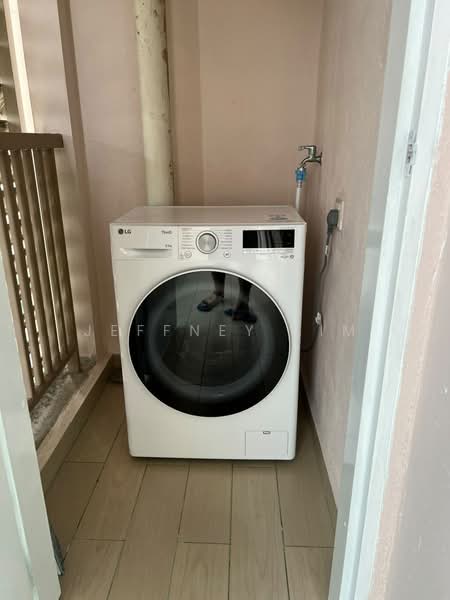 Service Residence for Rent at Dorsett Residences Sri Hartamas - Jeffney Lim - Balcony - PropertyGuru.com.my