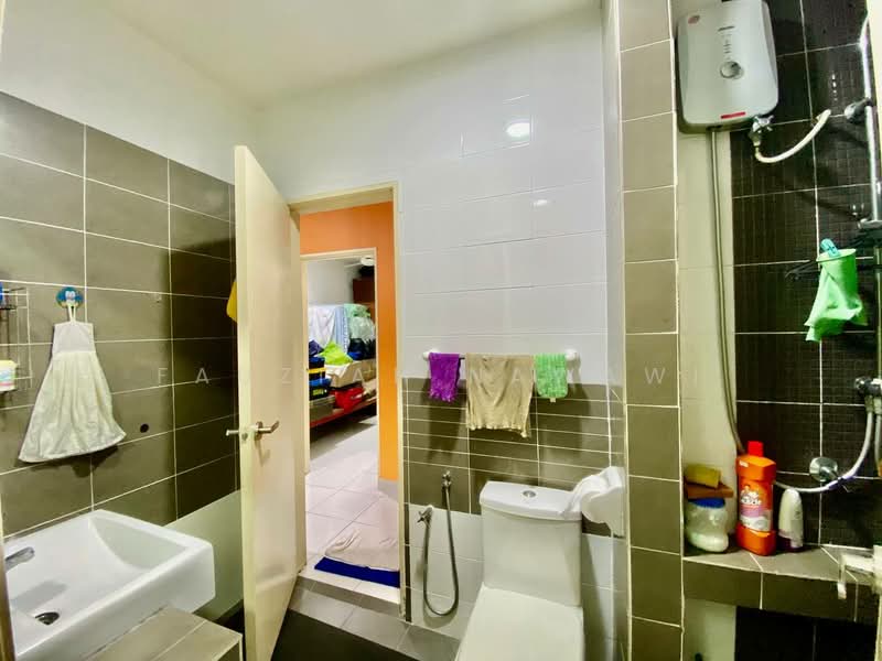 2-storey Terraced House for Sale in Klang (Selangor) - Fauziah Nawawi - Bathroom - PropertyGuru.com.my