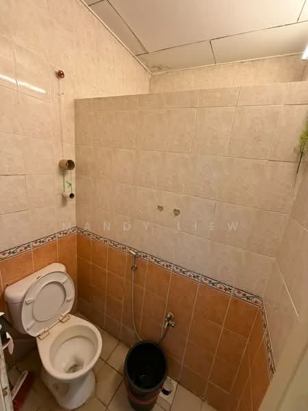 Rumah Teres 1-Tingkat untuk Dijual di Desa Jaya Kepong (Kepong) - Mandy Liew - Bathroom - PropertyGuru.com.my