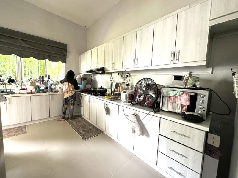Semi-Detached House for Sale in Seksyen U10 (Shah Alam) - Ishak Ramli - Kitchen - PropertyGuru.com.my