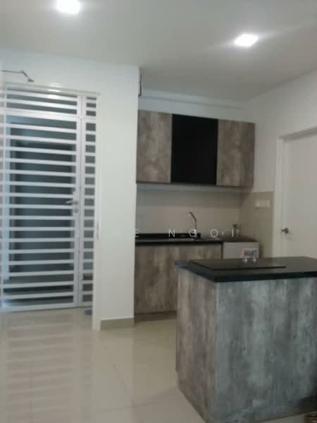 Apartment for Rent at Austin Regency (Pangsapuri Austin Perdana) - Jane Ngoi - Kitchen - PropertyGuru.com.my