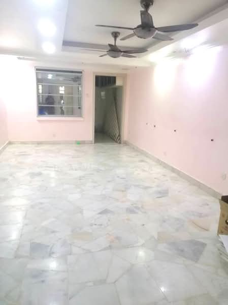 3-storey Terraced House for Rent in Taman Dato Senu (Sentul) - David Lao - Living Room - PropertyGuru.com.my