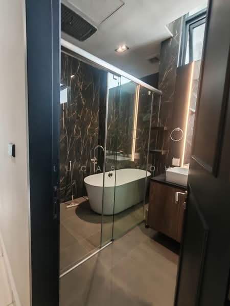 Kondominium untuk Dijual di Dua Menjalara - Lucas Toh - Bathroom - PropertyGuru.com.my