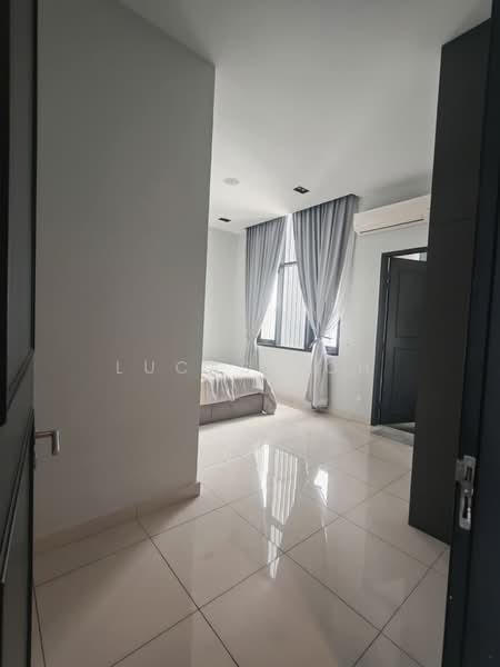 Kondominium untuk Dijual di Dua Menjalara - Lucas Toh - Bedroom - PropertyGuru.com.my
