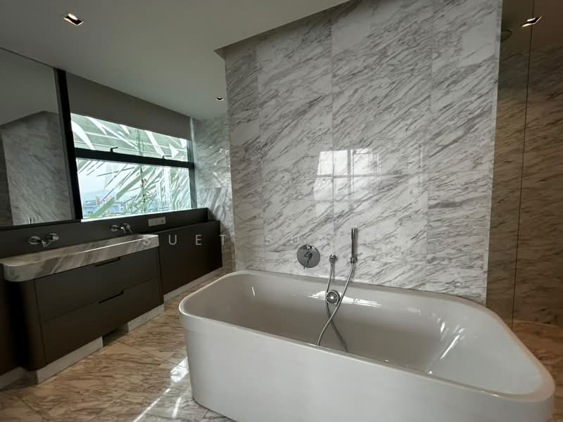 Servis Apartment untuk Disewa di Le Nouvel KLCC - Suet Sun Ho - Bathroom - PropertyGuru.com.my