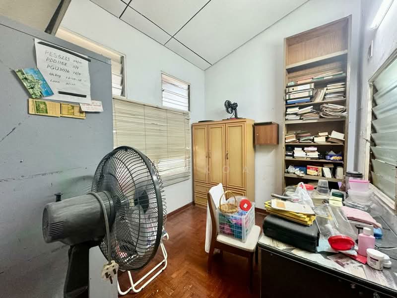 Rumah Teres 1-Tingkat untuk Dijual di Fettes Park (Tanjung Tokong) - Ping Koay - Study - PropertyGuru.com.my