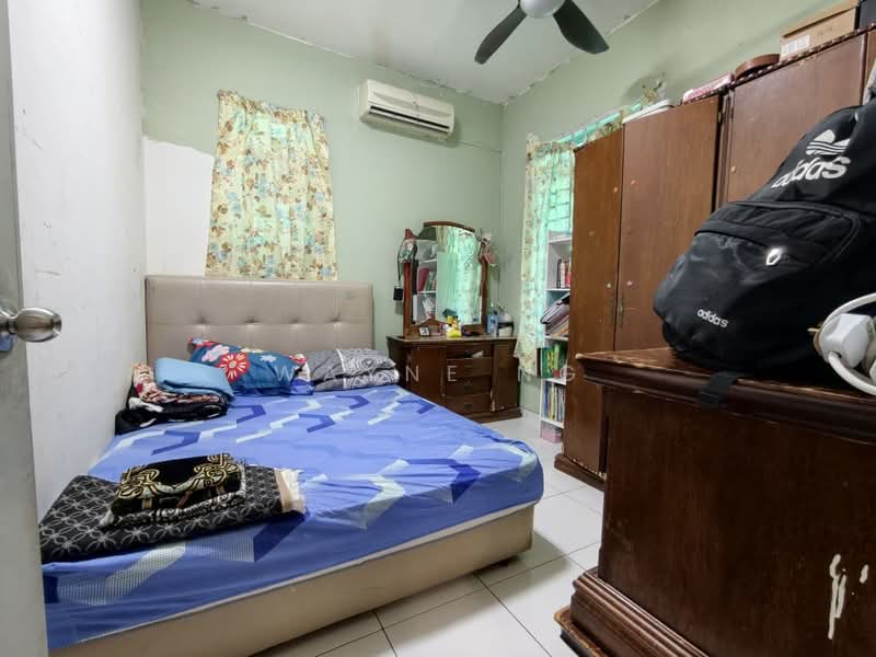 Rumah Teres 1.5-Tingkat untuk Dijual di Setia Eco Gardens (Gelang Patah) - Wayne Ng - Bedroom - PropertyGuru.com.my