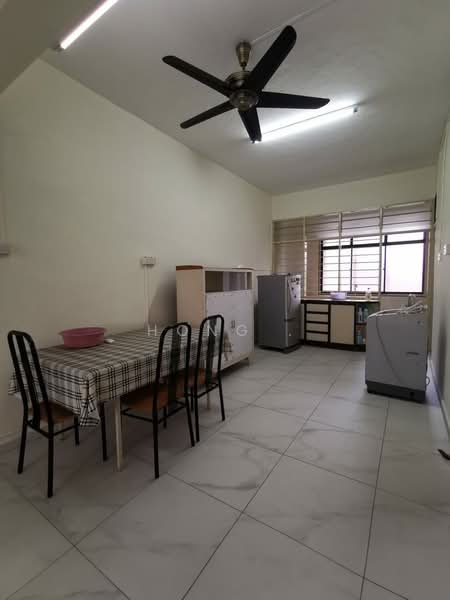 Flat for Rent at Taman Pusaka - Hong . - Dining Room - PropertyGuru.com.my