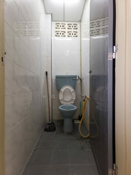 Flat for Rent at Taman Pusaka - Hong . - Bathroom - PropertyGuru.com.my