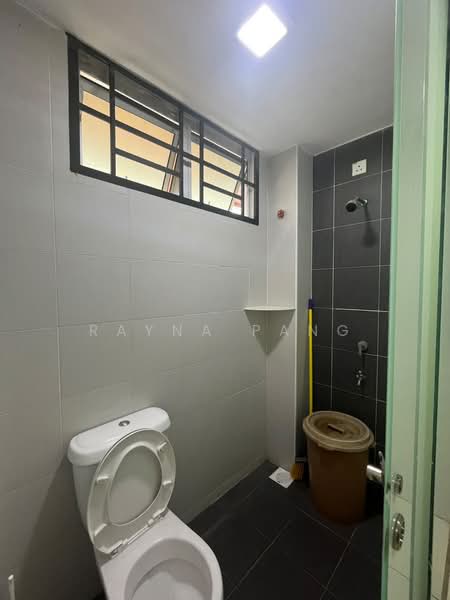 Rumah Teres 2-Tingkat untuk Dijual di Bandar Jaya Putra (Johor Bahru) - Rayna Pang - Bathroom - PropertyGuru.com.my