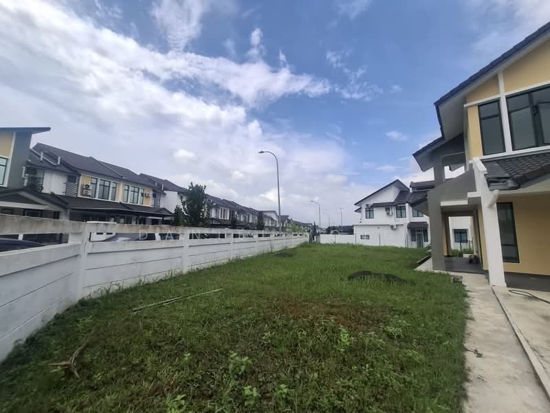 Rumah Teres 2-Tingkat untuk Dijual di Bandar Tiram (Ulu Tiram) - Daniel Yong - Exterior - PropertyGuru.com.my