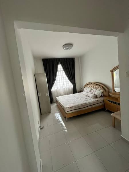 Pangsapuri untuk Dijual di Ria 1 - Kenneth Tan - Bedroom - PropertyGuru.com.my