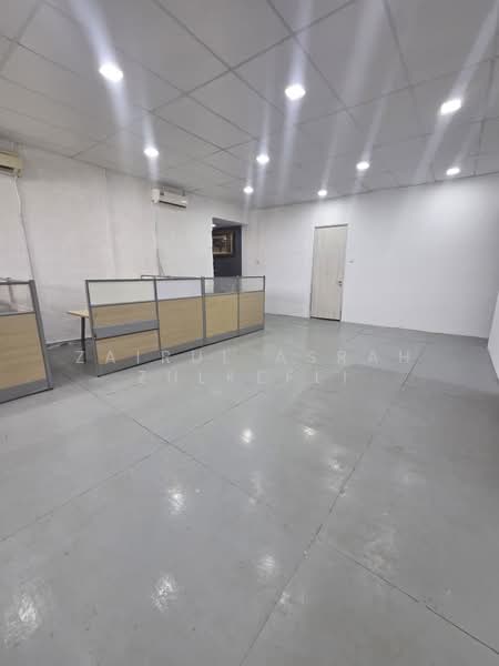 Shop / Office untuk Disewa di Kajang (Selangor) - Zairul Asrah Zulkefli - Interior - PropertyGuru.com.my