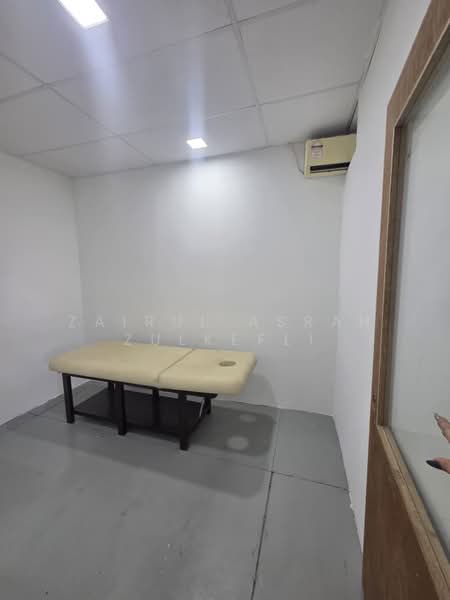 Shop / Office untuk Disewa di Kajang (Selangor) - Zairul Asrah Zulkefli - Interior - PropertyGuru.com.my