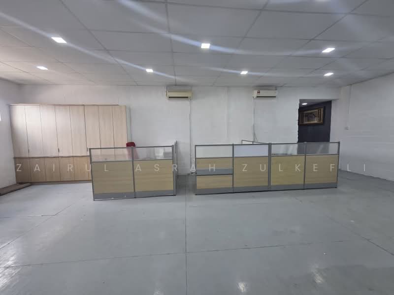 Shop / Office untuk Disewa di Kajang (Selangor) - Zairul Asrah Zulkefli - Interior - PropertyGuru.com.my