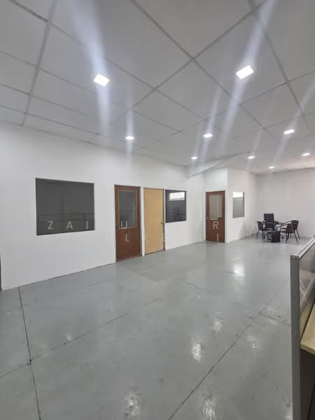 Shop / Office untuk Disewa di Kajang (Selangor) - Zairul Asrah Zulkefli - Interior - PropertyGuru.com.my