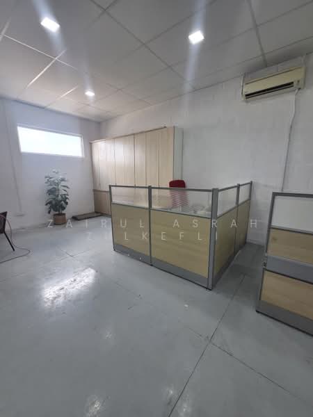 Shop / Office untuk Disewa di Kajang (Selangor) - Zairul Asrah Zulkefli - Interior - PropertyGuru.com.my