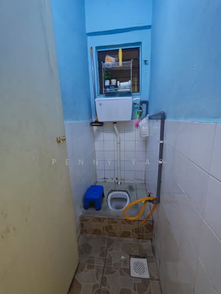 Rumah Flat untuk Dijual di Taman Tun Teja - Penny Yap - Bathroom - PropertyGuru.com.my