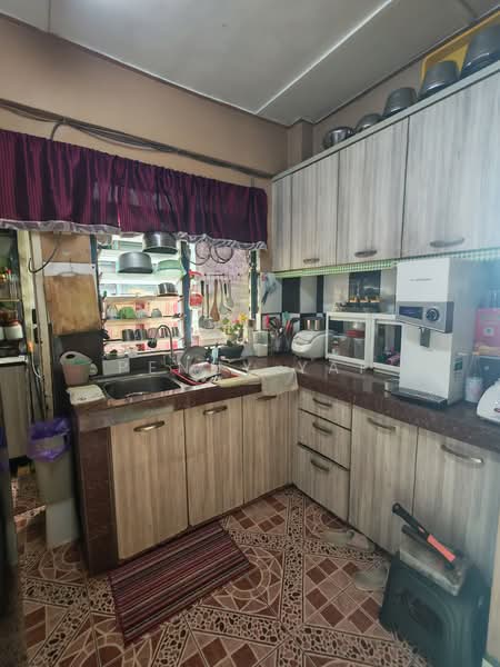 Rumah Flat untuk Dijual di Taman Tun Teja - Penny Yap - Kitchen - PropertyGuru.com.my