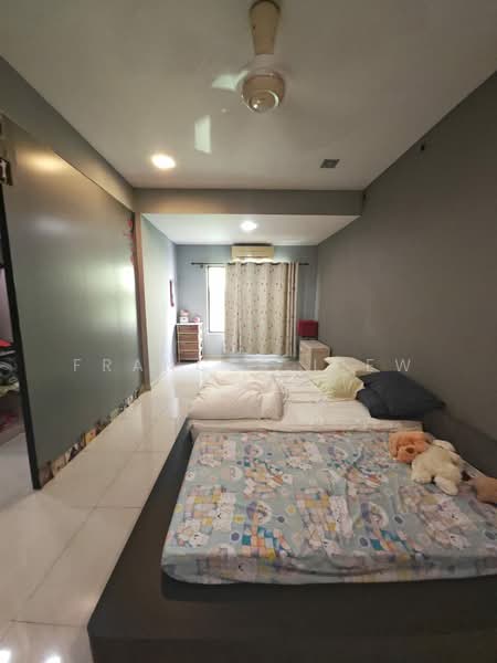Rumah Teres 2-Tingkat untuk Dijual di Bandar Putra Permai (Seri Kembangan) - Frances Liew - Bedroom - PropertyGuru.com.my