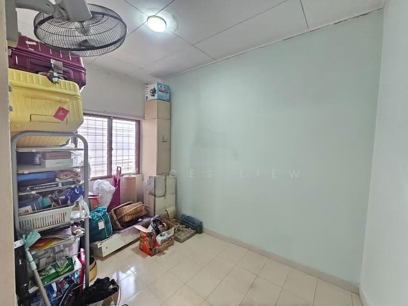Rumah Teres 2-Tingkat untuk Dijual di Bandar Putra Permai (Seri Kembangan) - Frances Liew - Interior - PropertyGuru.com.my
