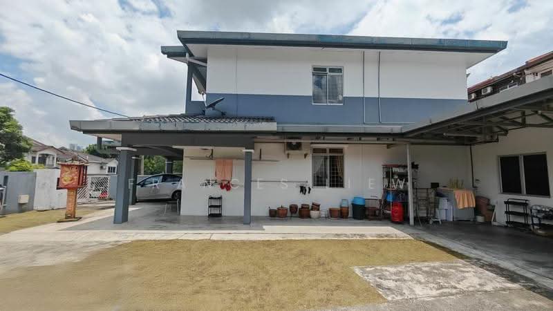 2-storey Terraced House for Sale in Bandar Putra Permai (Seri Kembangan) - Frances Liew - Exterior - PropertyGuru.com.my