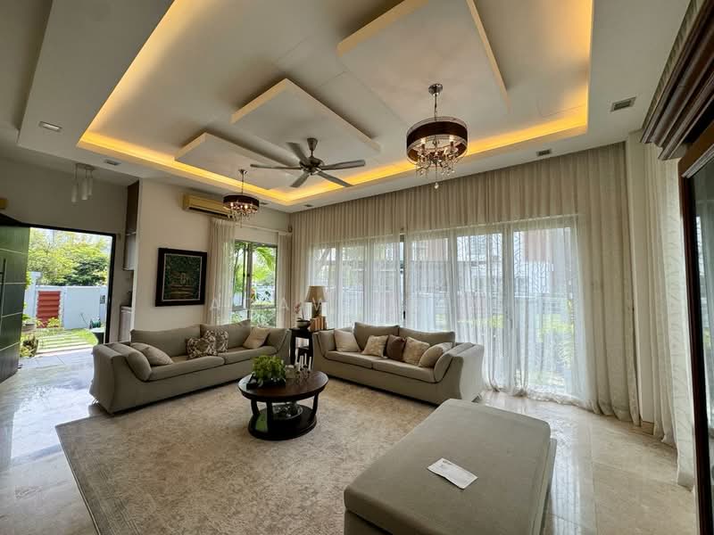 Bungalow House for Sale in Seksyen 13 (Shah Alam) - Adaw Zain - Living Room - PropertyGuru.com.my