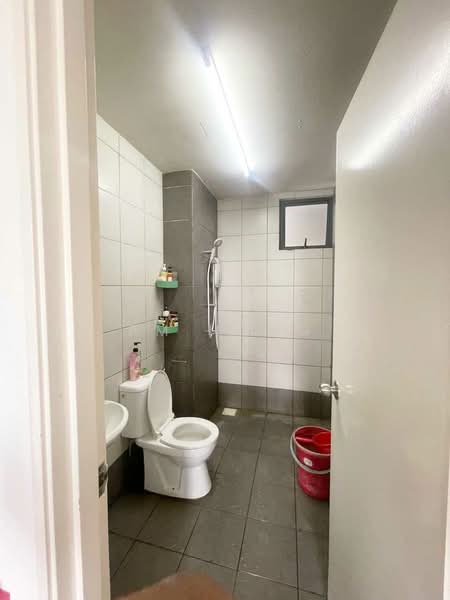 Condominium for Sale at Casa Green - FM Hong - Bathroom - PropertyGuru.com.my
