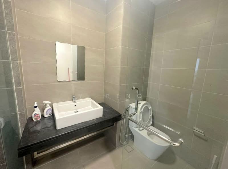 Kediaman Servis untuk Disewa di Arnica @ Tropicana Gardens - Yi Peng - Bathroom - PropertyGuru.com.my