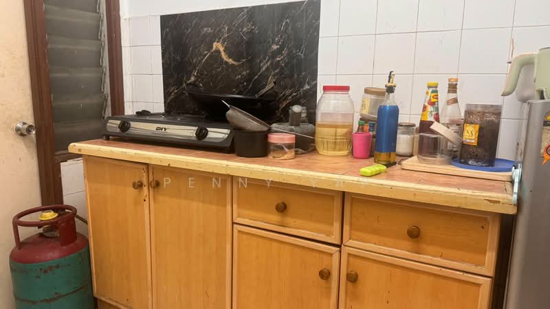 Apartment for Sale at Apartment Seri Teluki - Penny Yap - Kitchen - PropertyGuru.com.my