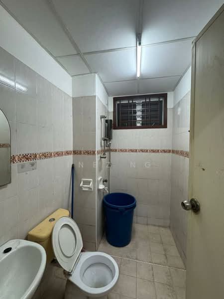 Service Residence for Sale at Nusa Perdana Apartment - Inez Ng - Bathroom - PropertyGuru.com.my