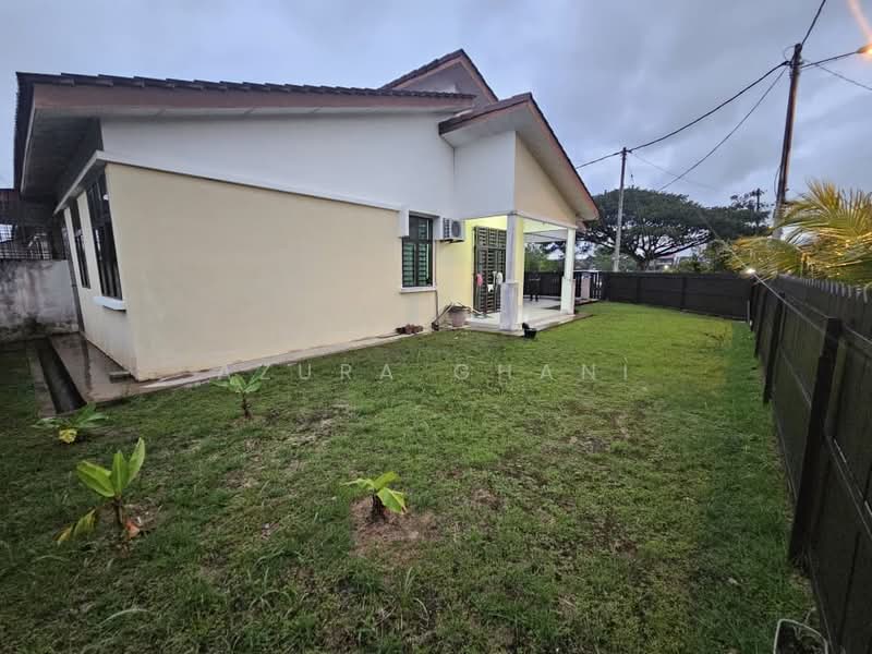 1-storey Terraced House for Sale in Kepala Batas (Penang) - Azura Ghani - Exterior - PropertyGuru.com.my
