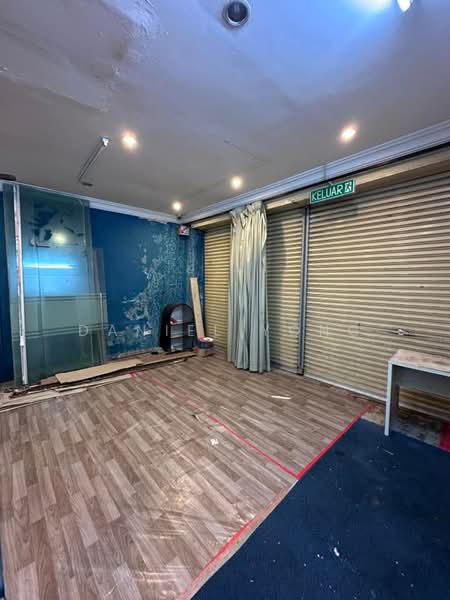Kedai untuk Disewa di Permas Jaya (Johor) - Daniel Yong - Interior - PropertyGuru.com.my