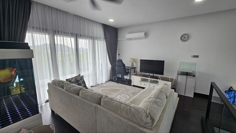 Rumah Teres 3-Tingkat untuk Dijual di Denai Alam (Shah Alam) - Azora Ghazali - Living Room - PropertyGuru.com.my