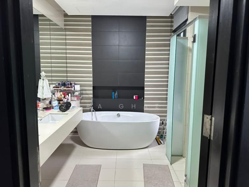 Rumah Teres 3-Tingkat untuk Dijual di Denai Alam (Shah Alam) - Azora Ghazali - Bathroom - PropertyGuru.com.my