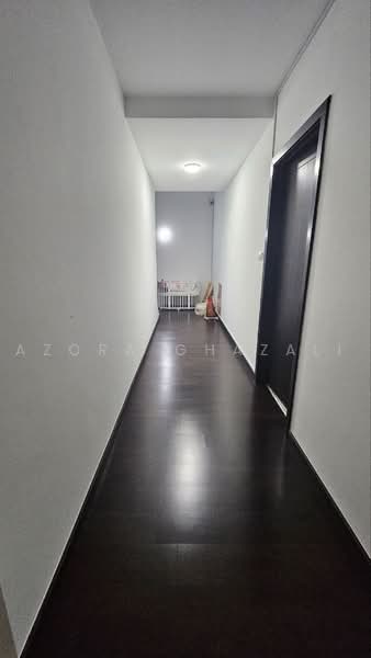 Rumah Teres 3-Tingkat untuk Dijual di Denai Alam (Shah Alam) - Azora Ghazali - Corridor - PropertyGuru.com.my