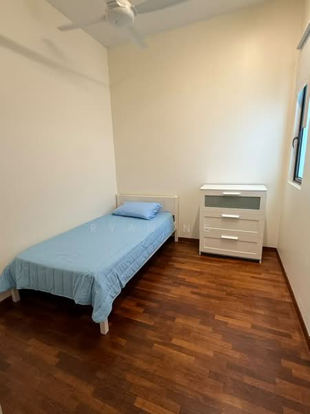 Service Residence for Sale at The Tamarind - Ryan Ng - Bedroom - PropertyGuru.com.my