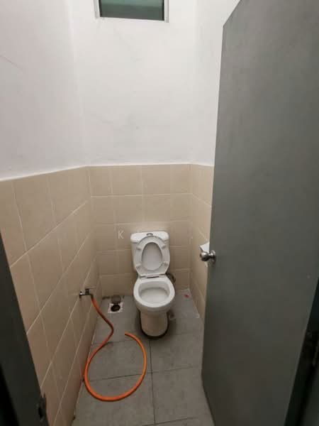 Apartment for Rent at Meridin Bayvue Serviced Apartment - Kim . - Bathroom - PropertyGuru.com.my
