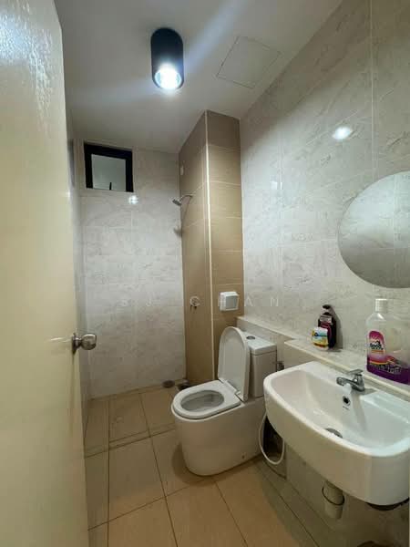 Service Residence for Rent at D'Summit Residences - SJ CHAN - Bathroom - PropertyGuru.com.my