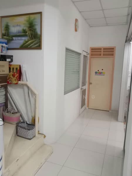 Rumah Teres 2 Tingkat untuk Dijual di George Town (Penang) - Kay Wong - Corridor - PropertyGuru.com.my