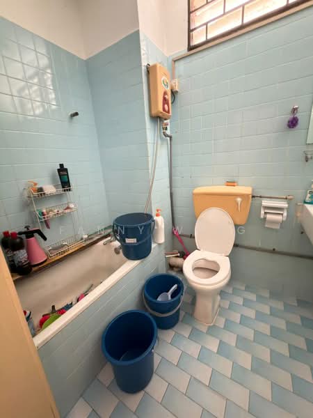 Rumah Berkembar untuk Dijual di Ayer Itam (Penang) - Fanny Wong - Bathroom - PropertyGuru.com.my