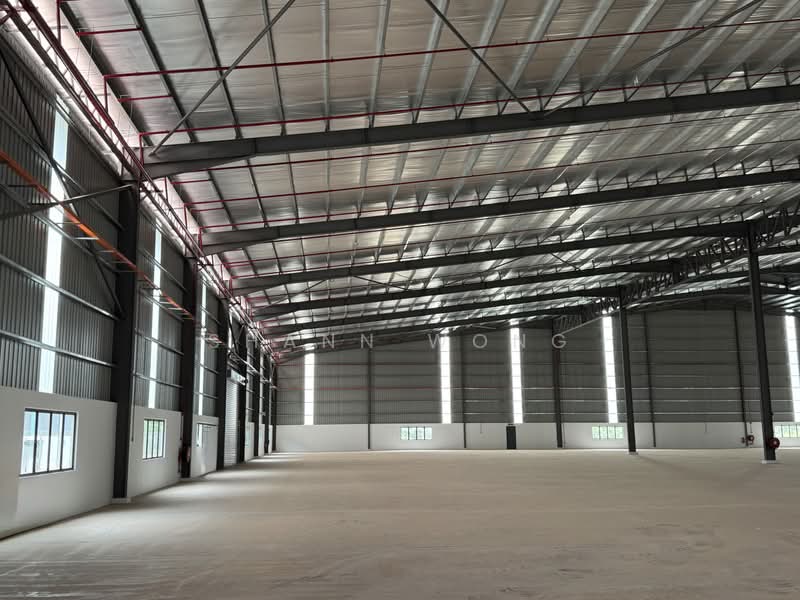 Semi-D Factory for Sale in Ulu Tiram (Johor) - Shann Wong - Interior - PropertyGuru.com.my