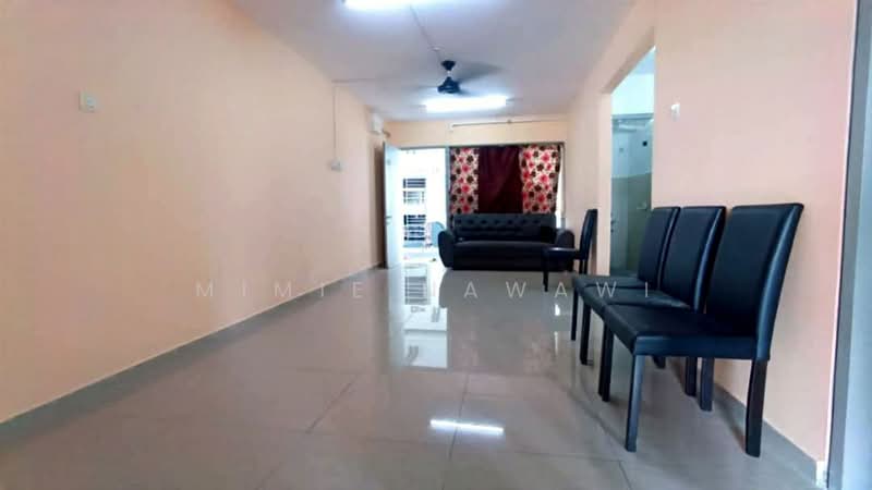 Apartment for Sale at Gapura Bayu - Mimie Nawawi - Living Room - PropertyGuru.com.my