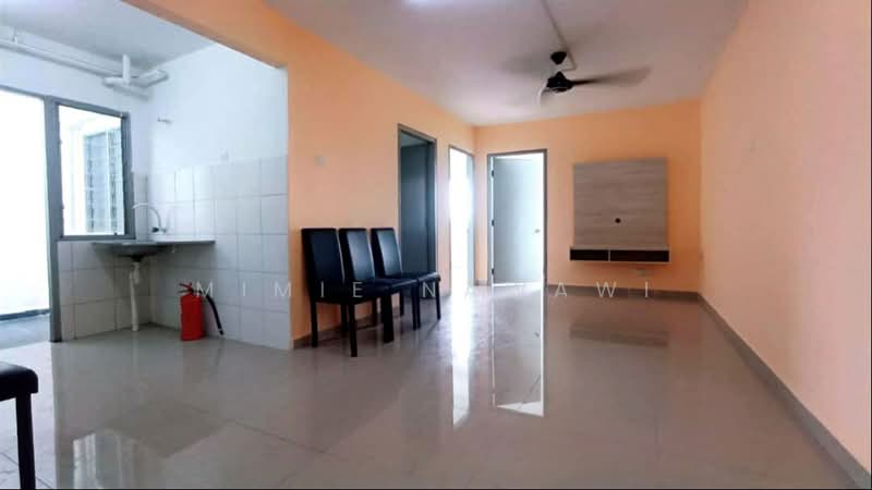 Apartment for Sale at Gapura Bayu - Mimie Nawawi - Living Room - PropertyGuru.com.my