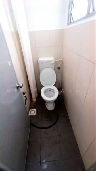 Apartment for Sale at Gapura Bayu - Mimie Nawawi - Bathroom - PropertyGuru.com.my