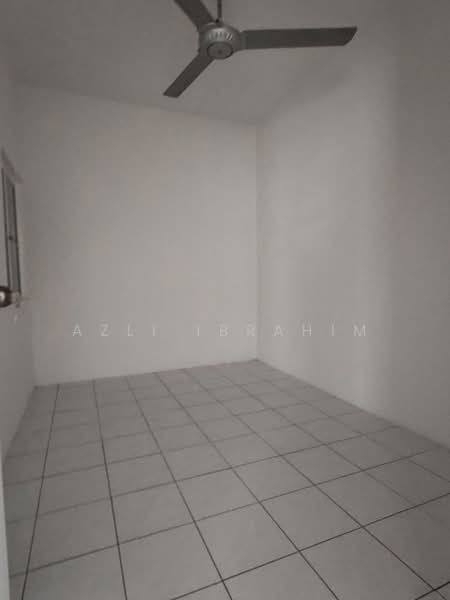 Pangsapuri untuk Dijual di Permai @ USJ 1 (Coral Court) - Azli Ibrahim - Interior - PropertyGuru.com.my