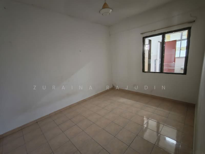 Apartment for Sale at Pangsapuri Rimba Jaya - Zuraina Rajudin - Interior - PropertyGuru.com.my