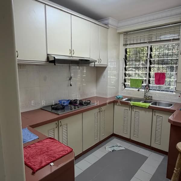Pangsapuri untuk Dijual di Forest Field - Eric Cheang - Kitchen - PropertyGuru.com.my