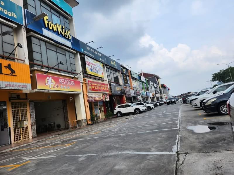 Shop for Rent in Taman Segar Perdana (Cheras) - Penny Loh - Exterior - PropertyGuru.com.my
