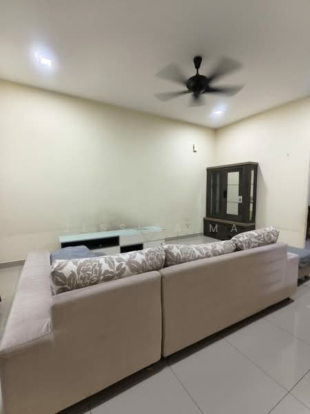 2-storey Terraced House for Rent in Austin (Johor Bahru) - Jessica Ma - Living Room - PropertyGuru.com.my